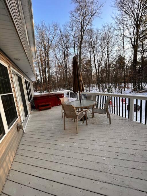 Luxury 4 Bedroom House In Pocono Mountains In Golf Course Near Lake Tobyhanna المظهر الخارجي الصورة