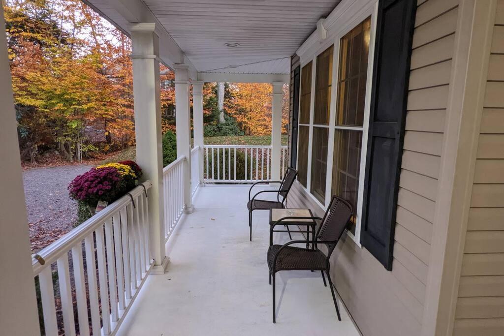 Luxury 4 Bedroom House In Pocono Mountains In Golf Course Near Lake Tobyhanna المظهر الخارجي الصورة