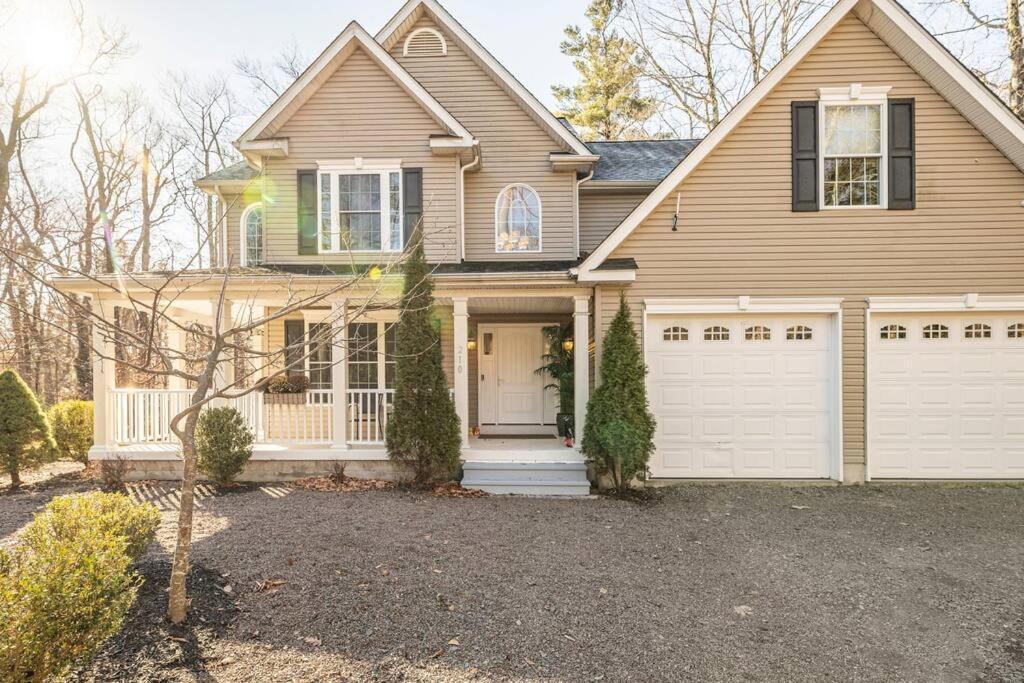 Luxury 4 Bedroom House In Pocono Mountains In Golf Course Near Lake Tobyhanna المظهر الخارجي الصورة