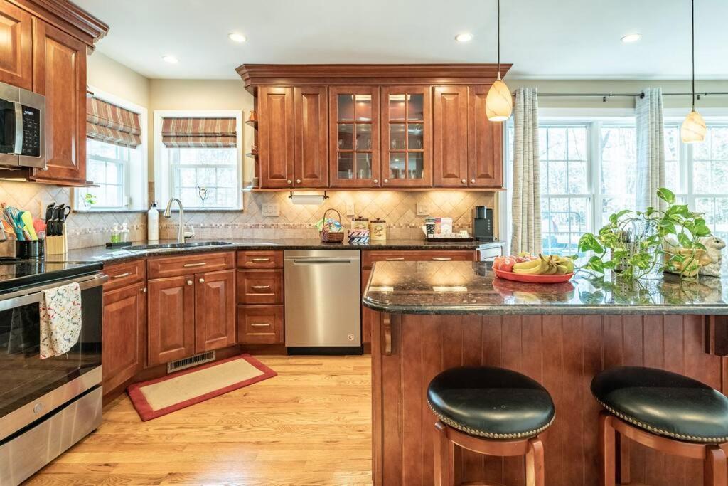Luxury 4 Bedroom House In Pocono Mountains In Golf Course Near Lake Tobyhanna المظهر الخارجي الصورة