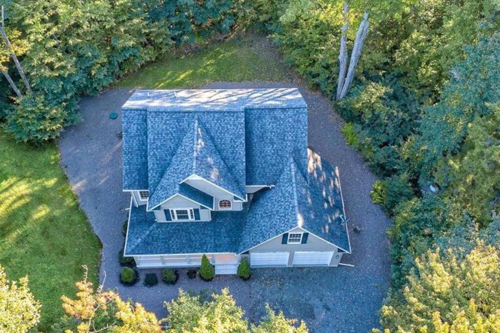 Luxury 4 Bedroom House In Pocono Mountains In Golf Course Near Lake Tobyhanna المظهر الخارجي الصورة